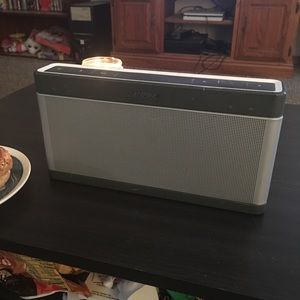 Bose soundlink iii
